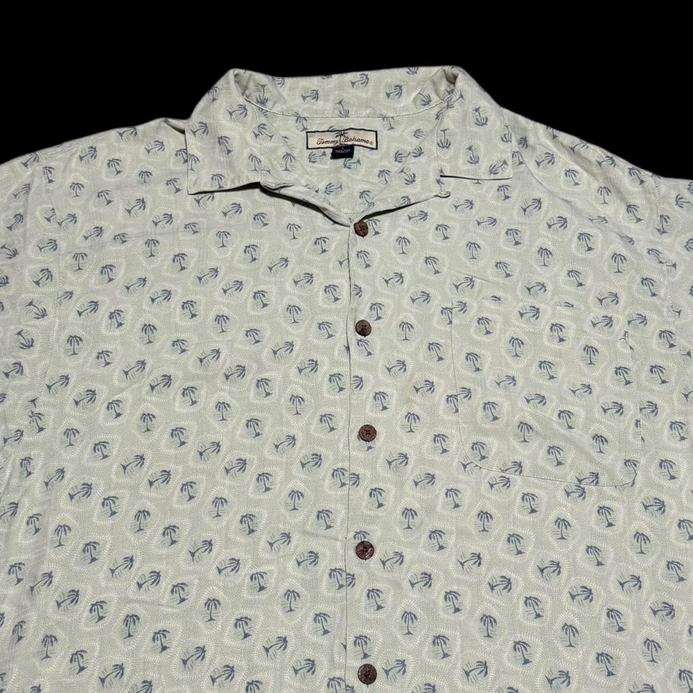 Tommy Bahamas Palm Tree Stained Button Up Hawaiian Shirt Adult‎ Large - Picture 2 of 6